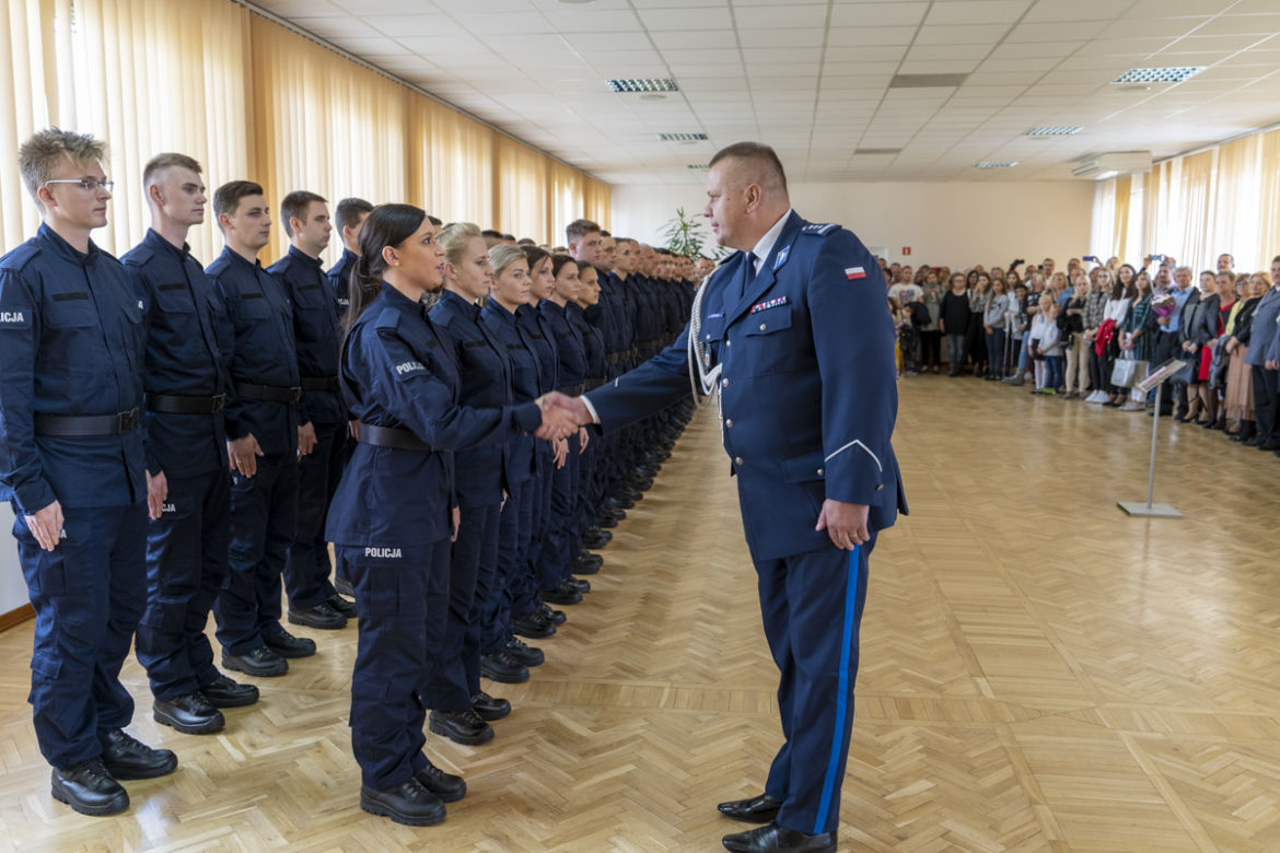 Młodzi policjanci złożyli w Bydgoszczy ślubowanie 