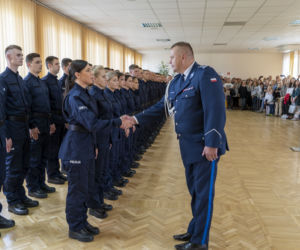 Młodzi policjanci złożyli w Bydgoszczy ślubowanie 