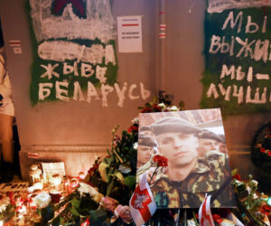Roman Bondarenko Białoruś zapaliła się TYSIĄCEM zniczy