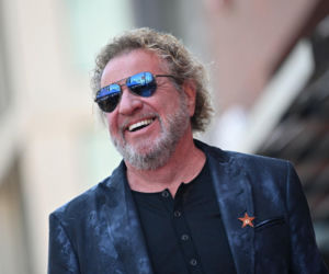 Sammy Hagar przyznał, na czym polega ta gra. Muszę odegrać tę rolę do końca