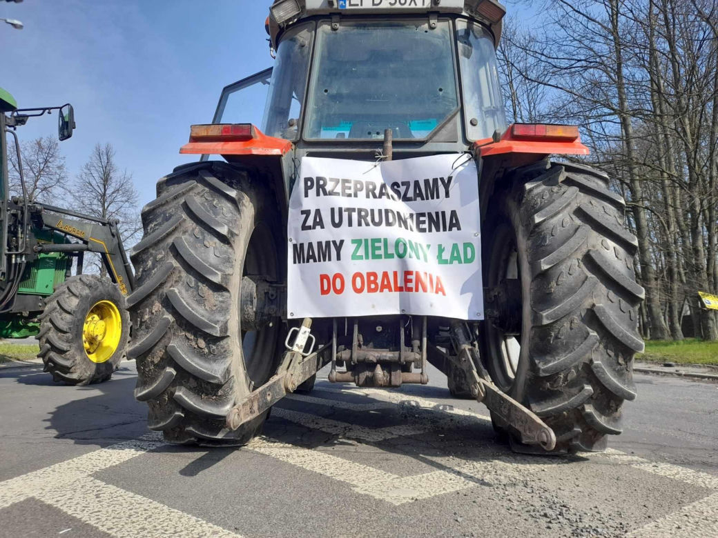 Protest rolników. Zablokowano skrzyżowanie w samej Łodzi. Do kiedy należy spodziewać się utrudnień?