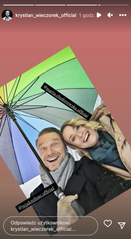 M jak miłość, Marta Chodorowska (Julia), Krystian Wieczorek (Andrzej Budzyński) na planie