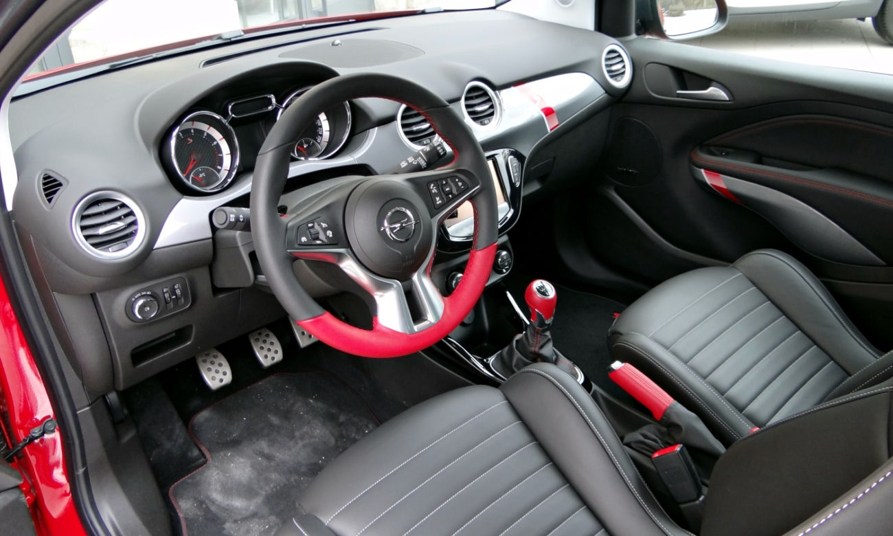 Opel Adam S