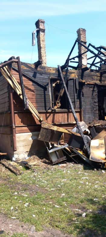 Rodzina z Topolan odbudowuje dom po pożarze