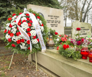 Grób  Józefa Oleksego