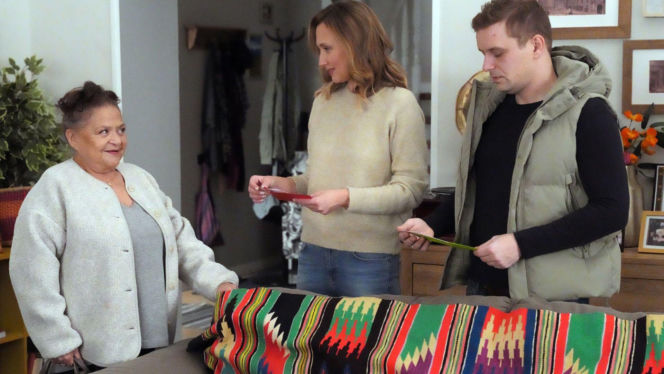 Barwy szczęścia odc. 3338. Lucyna (Grażyna Zielińska), Asia (Anna Gzyra), Hubert (Marek Molak)