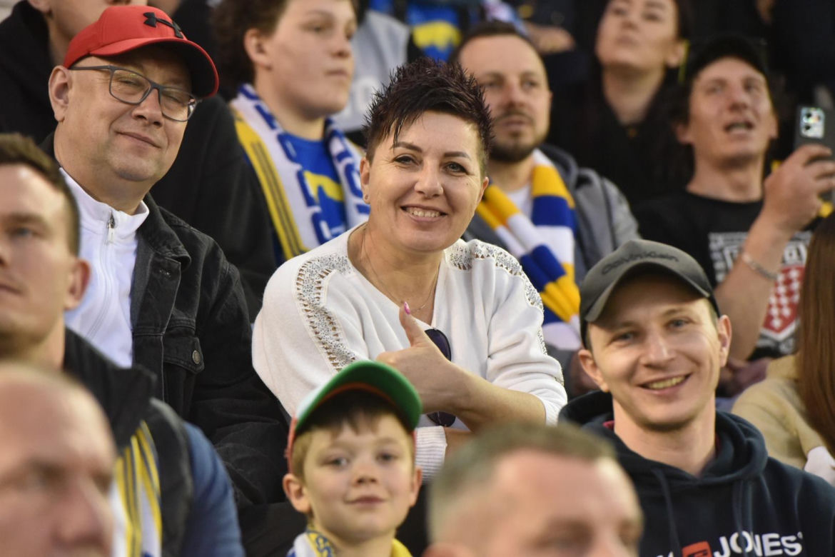 PRES Grupa Deweloperska Toruń - Betard Sparta Wrocław, zdjęcia kibiców i zawodników z Motoareny