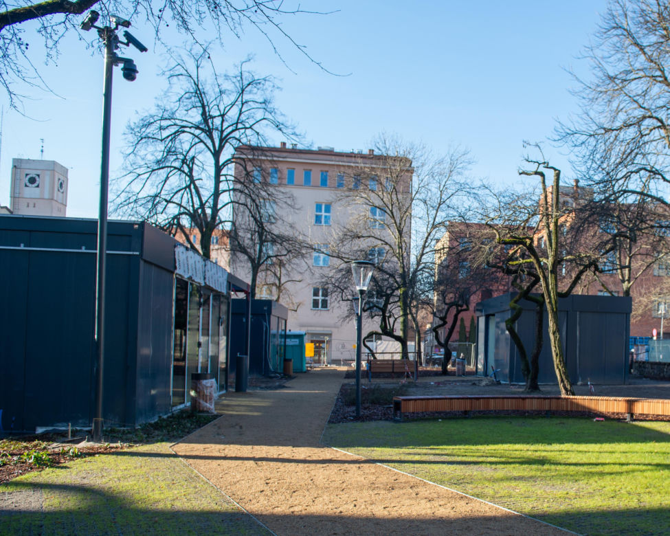 Plac Komuny Paryskiej w budowie. Kiedy spodziewany koniec prac?