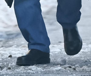 Marek Kondrat z żoną Antoniną Turnau i córką Heleną w Warszawie