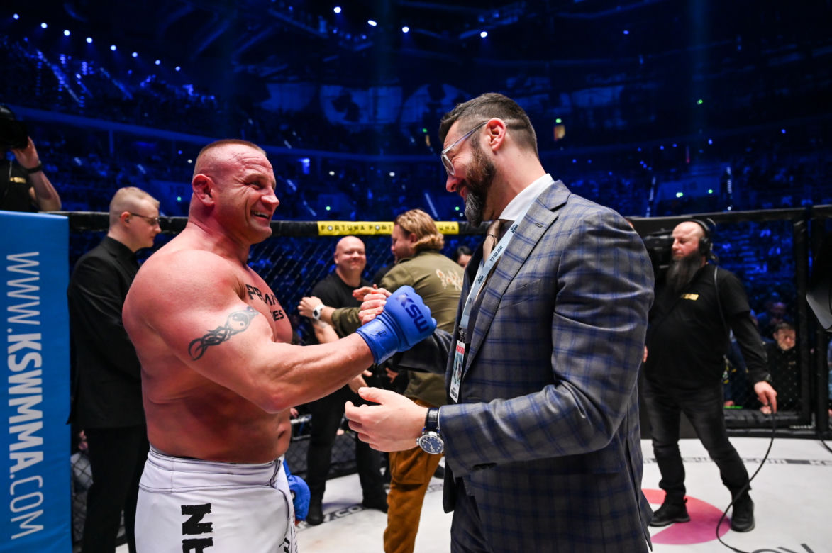 Mamed Khalidov rozbił Mariusza Pudzianowskiego na KSW 77 