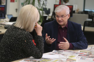 Cimoszewicz o angielszczyźnie prezydenta. Duda będzie WŚCIEKŁY (Express Biedrzyckiej)