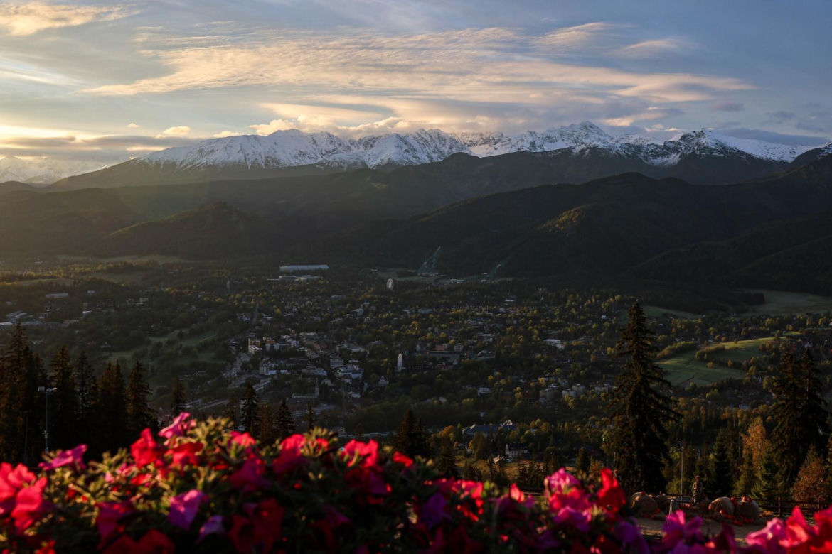 Widok na Tatry po opadach śniegu