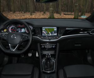 Opel Astra 1.6 BiTurbo 150 KM M6