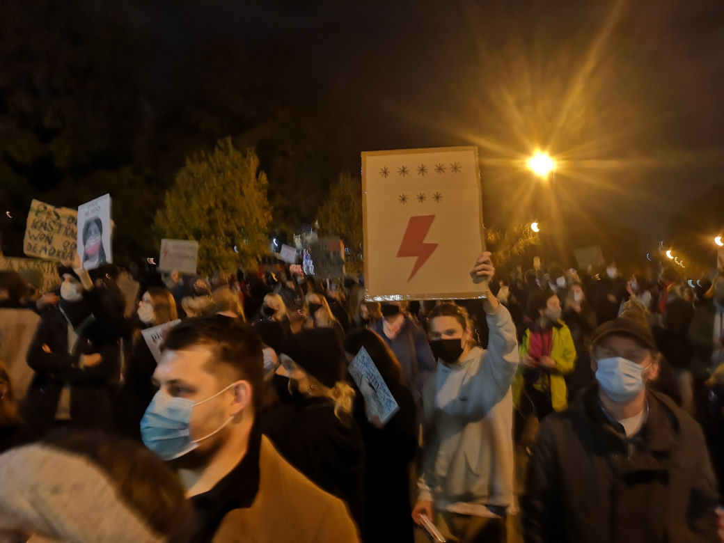 Protesty kobiet 28.10.2020. Polki manifestują w Warszawie