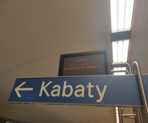 Pilne: Awaria w metrze. Pociągi nie kursują