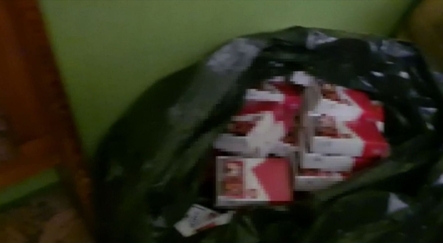 Wielkie uderzenie w nielegalną fabrykę papierosów. 5 osób zatrzymanych