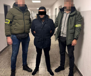 Seniorka nie dała się nabrać fałszywemu wnuczkowi. Pościg i areszt dla oszustów ze Śląska