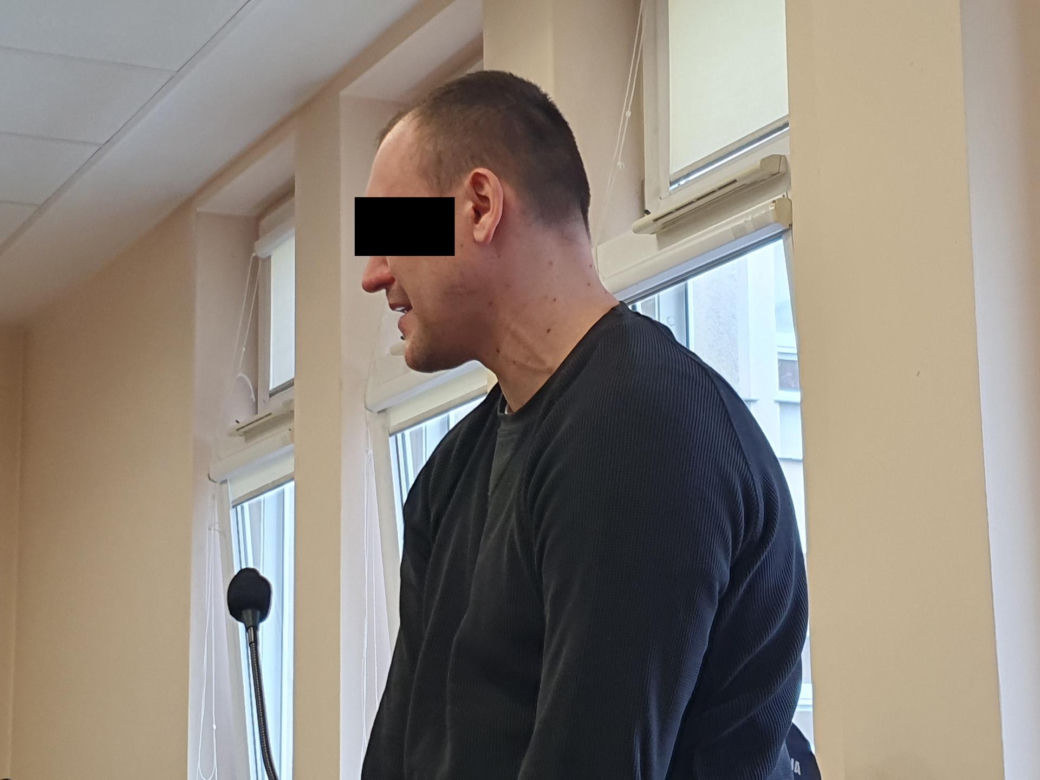 Podciął gardło koledze, bo pokłócili się o kobietę. W tle walka o dziecko