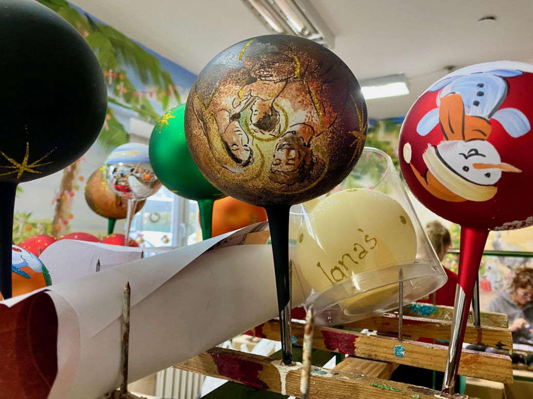 Bombki w fabryce Kadpol
