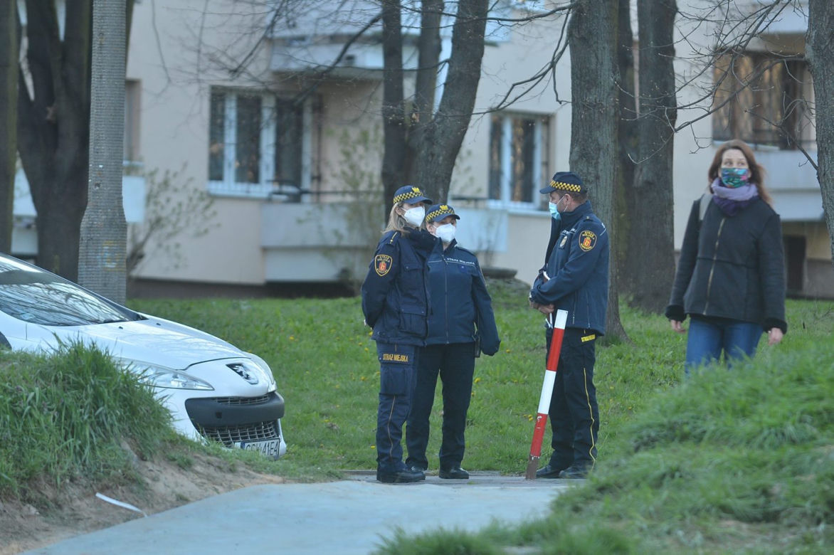 Wojna o plac zabaw na Dolince Służewieckiej