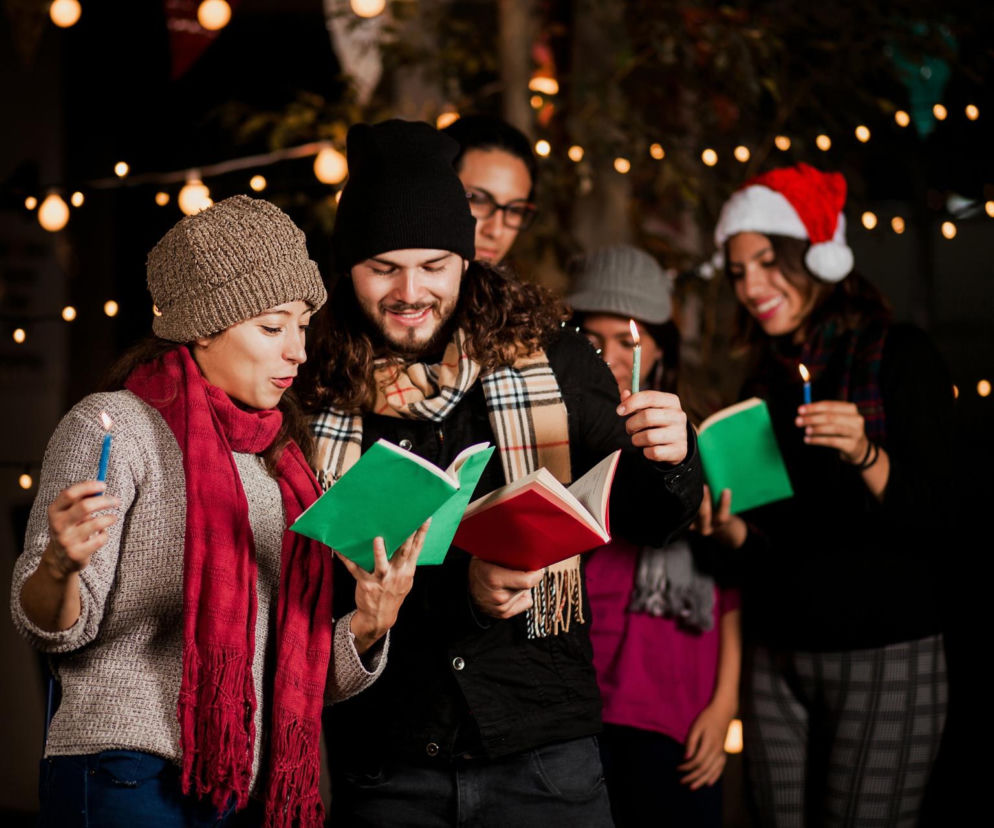 Boże Narodzenie 2025. Od kiedy można śpiewać kolędy? Nie wypada robić tego przed tą datą