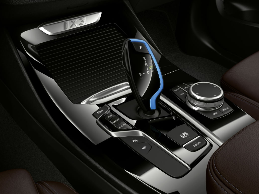 BMW iX3 (2021)