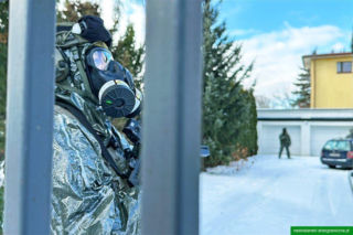 Laboratorium mefedronu w domu w Wawrze