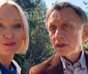 M jak miłość po wakacjach na planie. Dorota (Iwona Rejzner), Robert Żak (Krzysztof Tyniec)