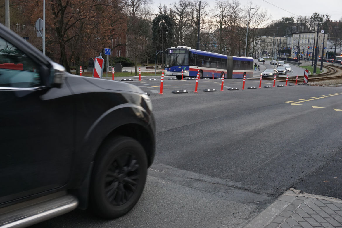 Autobusy znów jeżdżą mostem Bernardyńskim w Bydgoszczy. To na dobry początek