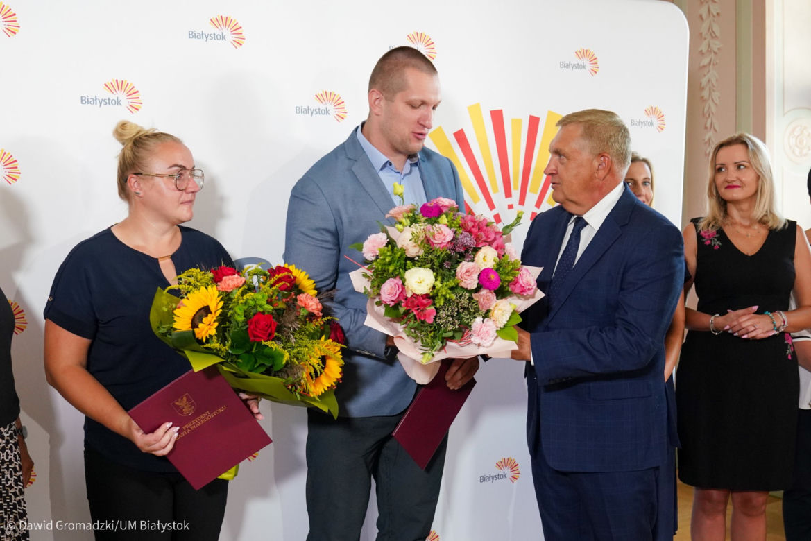 Wojciech Nowicki i Joanna Fiodorowa nagrodzeni przez prezydenta Białegostoku. Chodzi o mistrzostwo Europy [ZDJĘCIA]