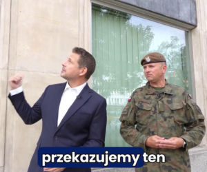 Warszawa pozbyła się dwóch budynków. Wzięło je wojsko i straż