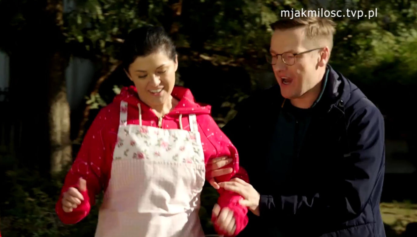 M jak miłość. Piotrek (Marcin Mroczek), Kinga (Katarzyna Cichopek)