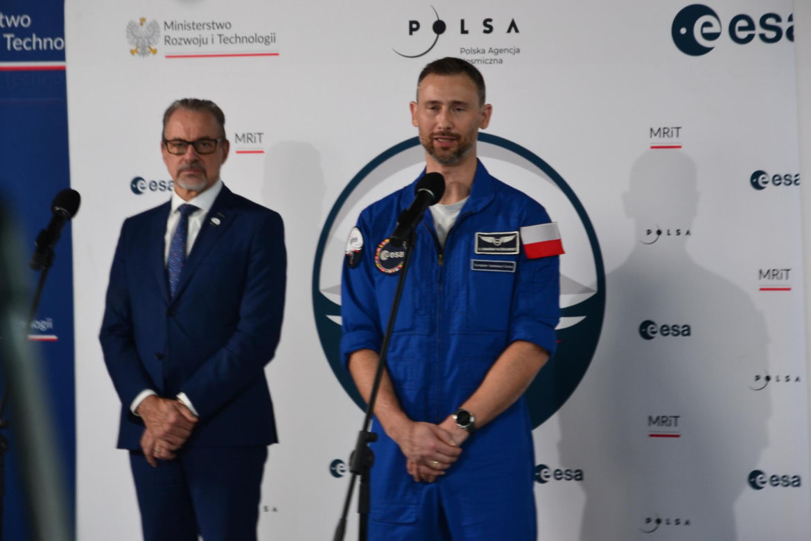 Sławosz Uznański-Wiśniewski wrócił do Polski