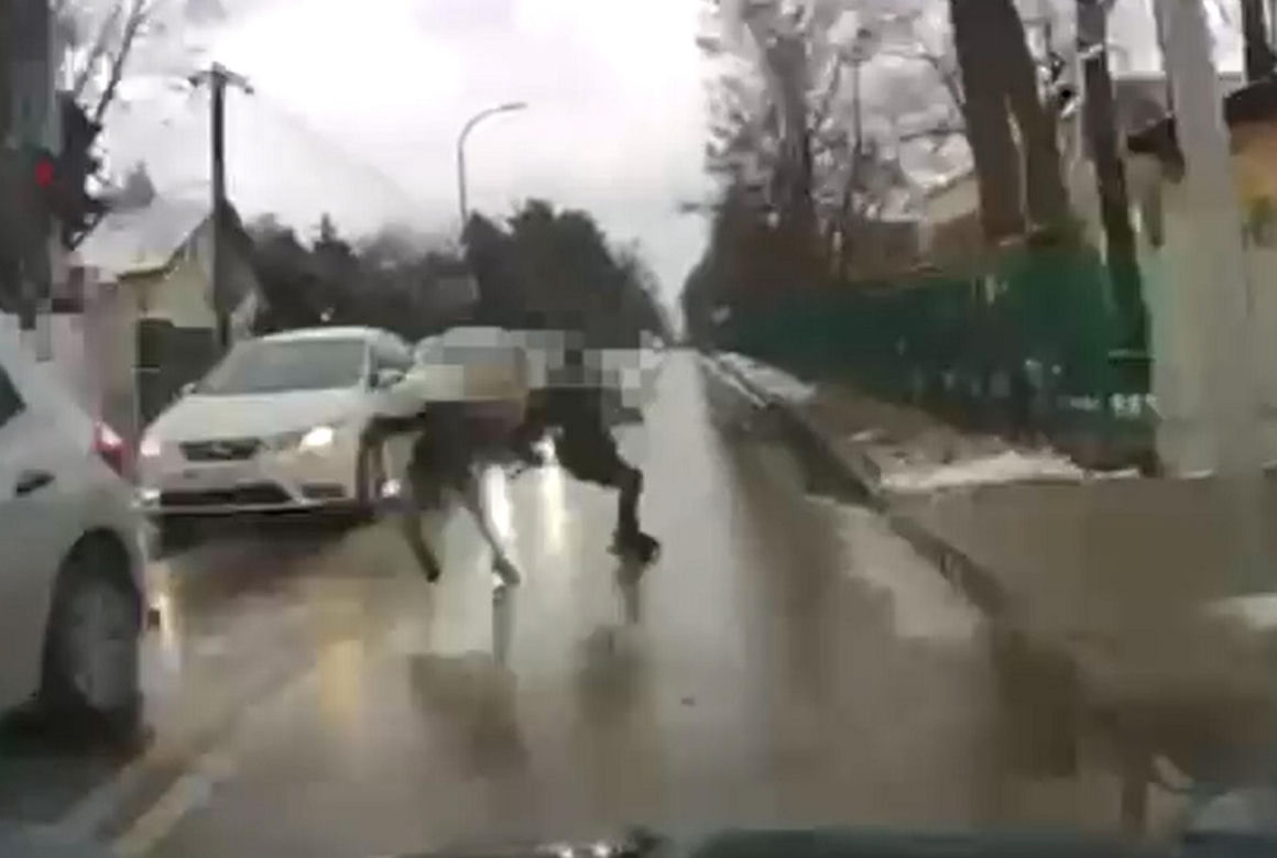 "Dziecko potrąciłam". Policja pokazała szokujące nagranie z Piaseczna