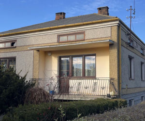 Pan Adam stracił wzrok po śmierci żony. Niespodziewanie zapukali do niego policjanci