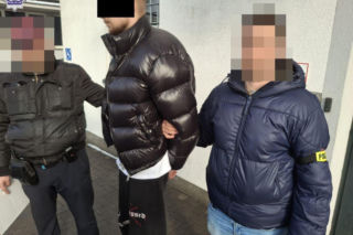 Policja rozbiła gang oszustów z Ukrainy. Ludzie tracili oszczędności całego życia