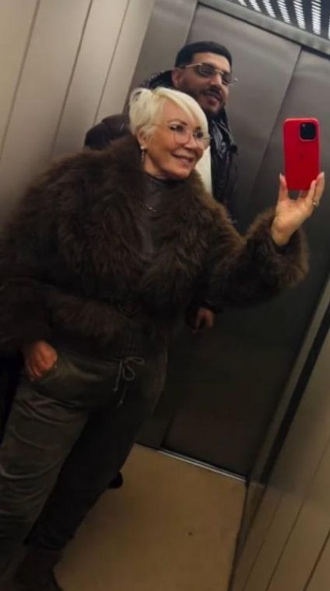 Mama Włodarczyk szaleje. Jej obecny mąż jest tak młody, że mógłby być jej synem