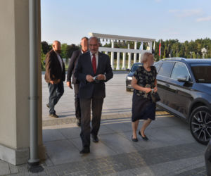 Kaczyński podwiózł Rydzyka