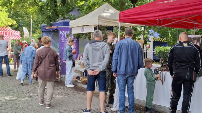 Najkrótsza uliczka w Kaliszu świętuje! Święto Ulicy Niecałej