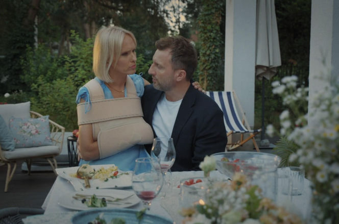 M jak miłość, odcinek 1895. Dorota (Iwona Rejzner), Bartek (Arkadiusz Smoleński)