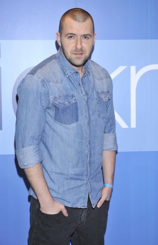 Grzegorz Hyży kiedyś i dziś. Od skromnego chłopaka z "X Factora" do ikony męskiego stylu
