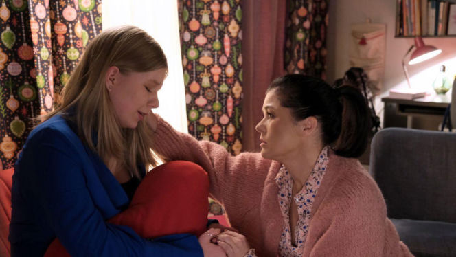 M jak miłość, odcinek 1907: Ta wiadomość zamuruje Zduńskich. Lenka po powrocie z obozu przyzna się, do czego doszło