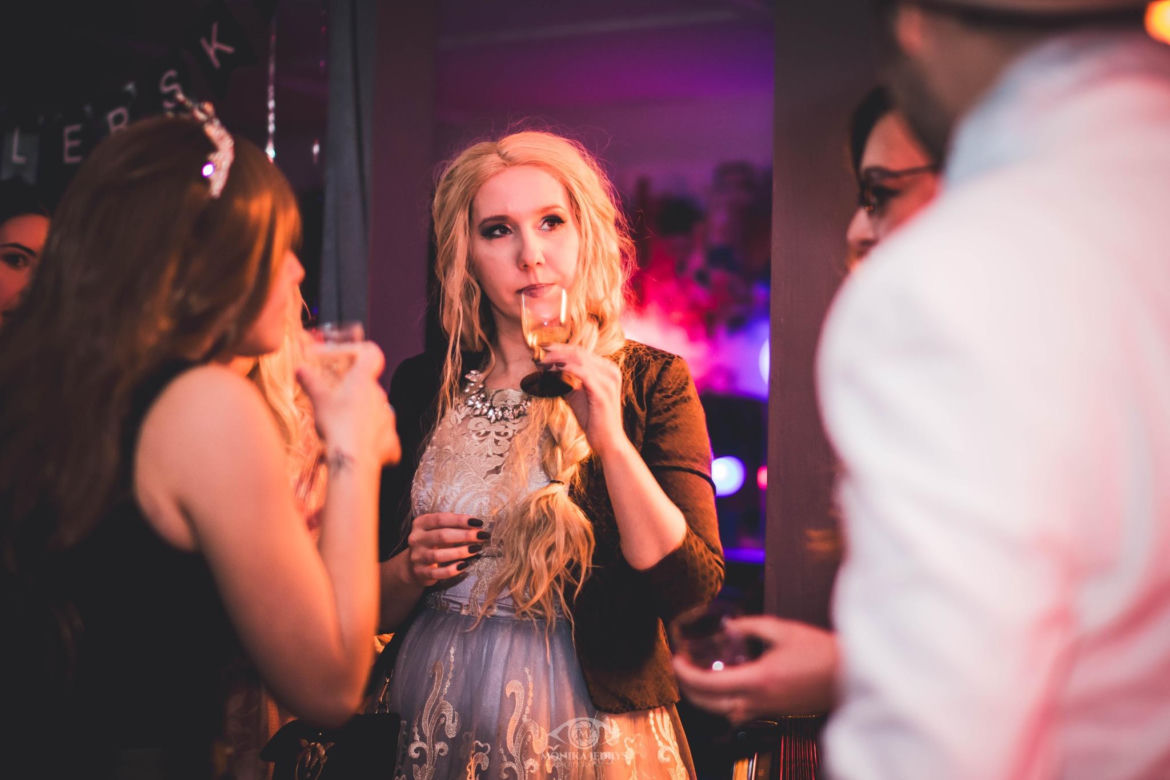 Księżniczki Disneya w Warszawie. 'Larp Princess - współczesna bajka' na zdjęciach z Larpowego Weekendu