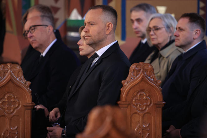 Ból, rozpacz, łzy. Poruszające sceny na pogrzebie Łukasza Litewki