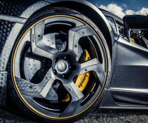 Mansory Lamborghini Carbonado Apertos