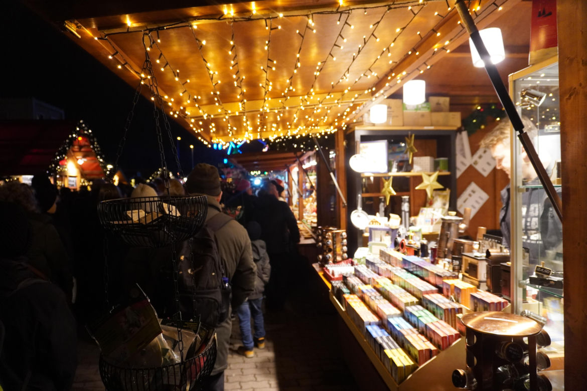 Weeihnachtsmarkt na Alexanderplatz
