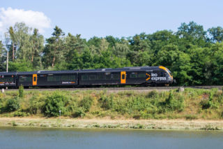 Leo Express z nową trasą z Warszawy. Na pierwszy kurs szykuje niespodzianki