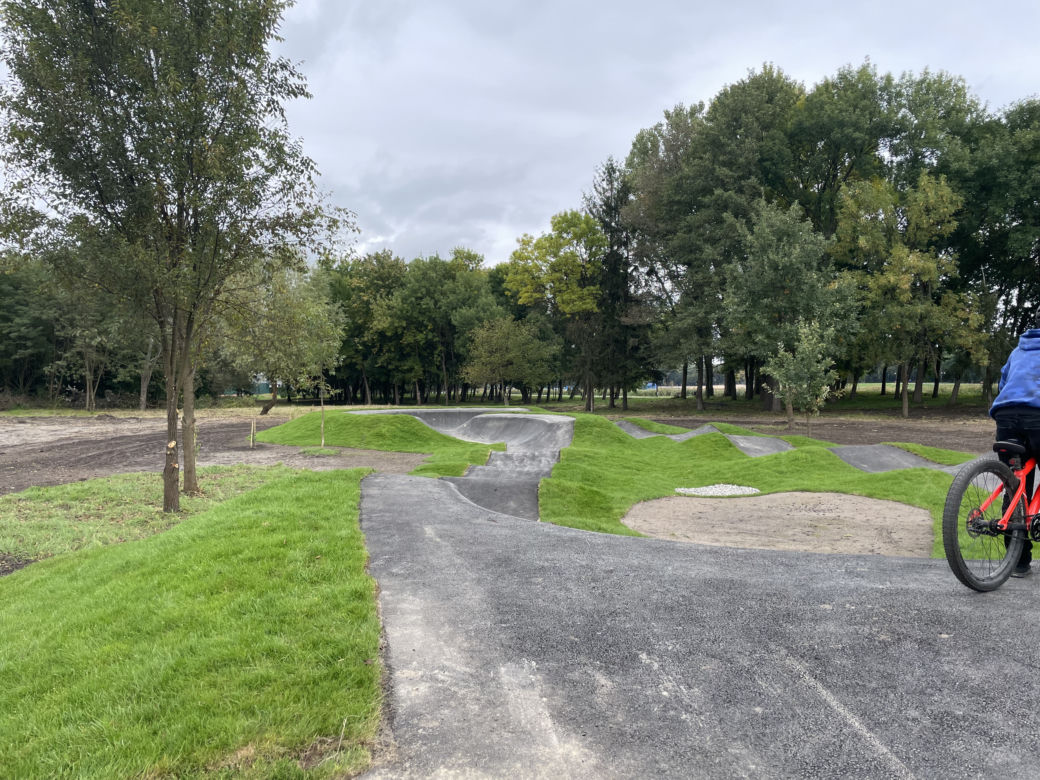 Pierwszy w Radomiu tor pumptrackowy powstał na Borkach