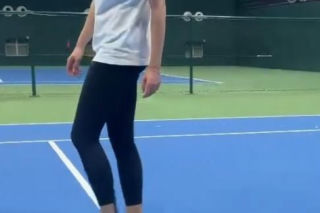 Jelena Rybakina i jej szczeniak Toby