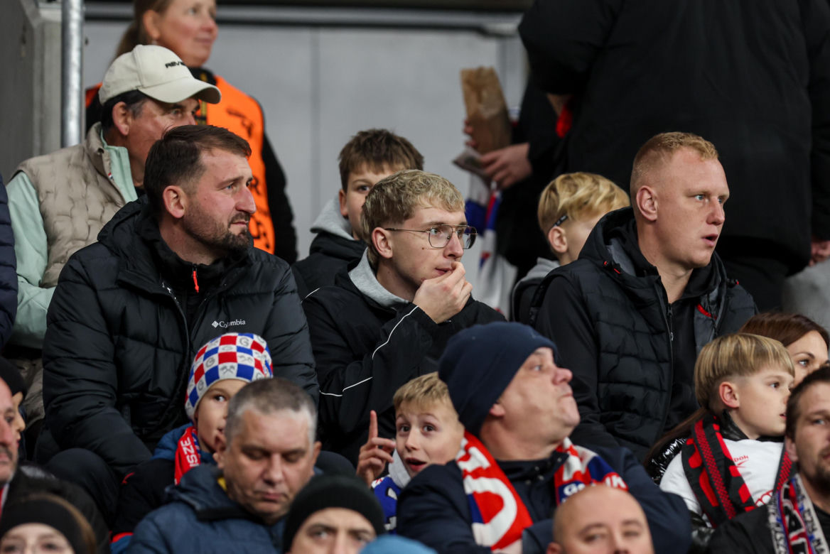 Górnik Zabrze - Legia Warszawa: Zdjęcia kibiców i zawodników z hitu 13. kolejki PKO BP Ekstraklasy
